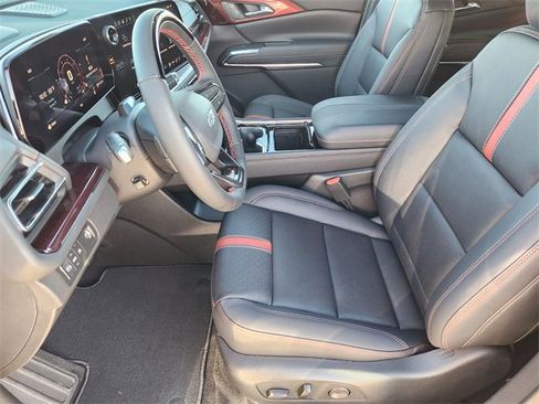 New 2026 Chevrolet Traverse RS image 14