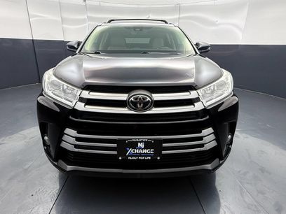 Used 2019 Toyota Highlander XLE