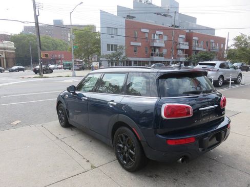 Used 2017 MINI Cooper Clubman ALL4 AWD/4WD image 5