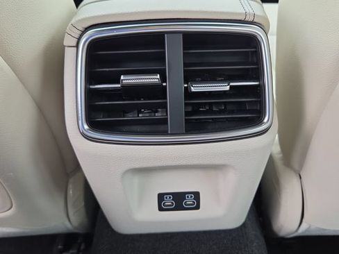 Used 2026 Genesis G70 2.5T RWD image 15