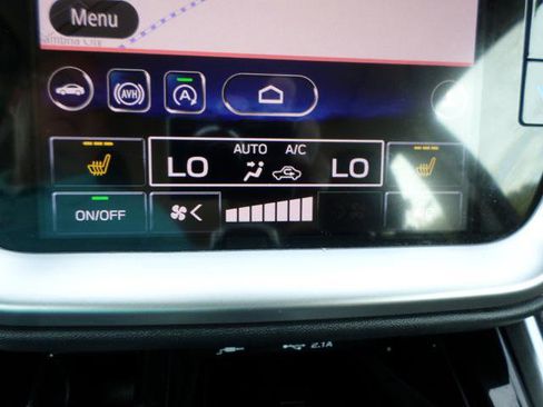 Used 2022 Subaru Legacy Limited image 17