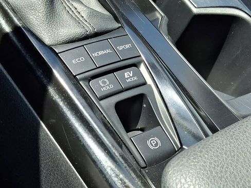 Used 2025 Toyota Camry LE FWD image 26
