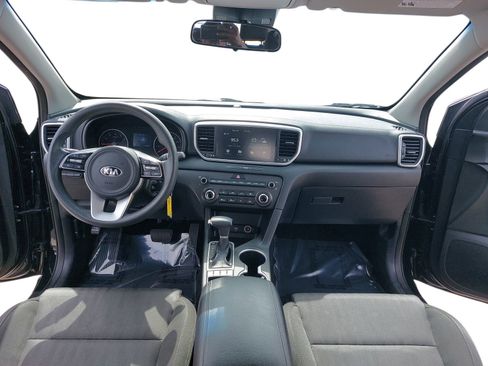 Used 2022 Kia Sportage LX AWD/4WD image 9