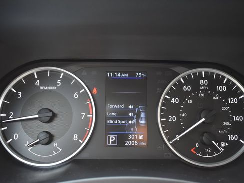 Certified 2025 Nissan Sentra S FWD image 26