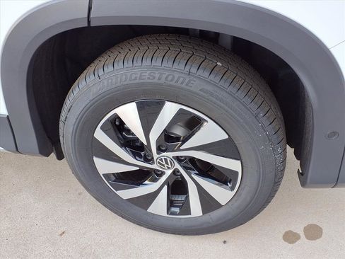 New 2025 Volkswagen Tiguan S image 10