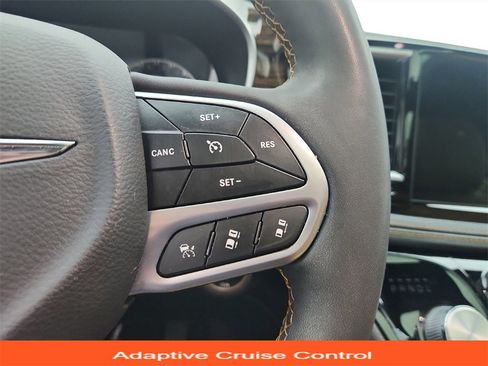 Used 2022 Chrysler Pacifica Pinnacle image 40