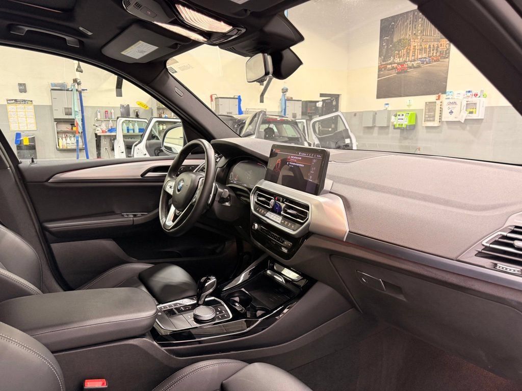Used 2023 BMW X3 xDrive30i w/ Premium Package AWD/4WD image 29