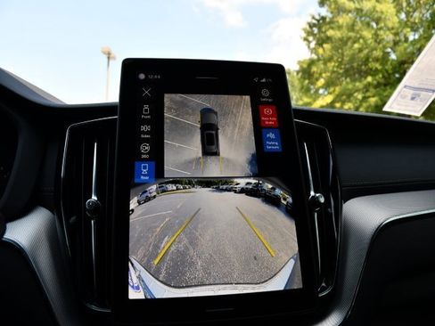 New 2026 Volvo XC60 B5 Ultra w/ Protection Package Premier image 15