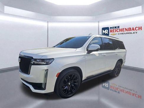 Used 2022 Cadillac Escalade Sport Platinum w/ LPO, ONYX Package AWD/4WD image 7
