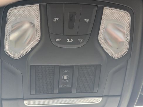 Used 2021 RAM 1500 Big Horn AWD/4WD image 29