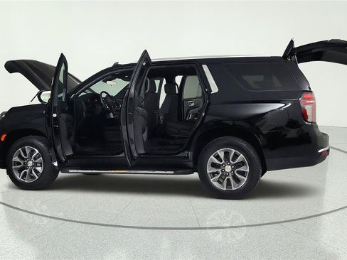 Used 2024 Chevrolet Tahoe LS AWD/4WD image 11