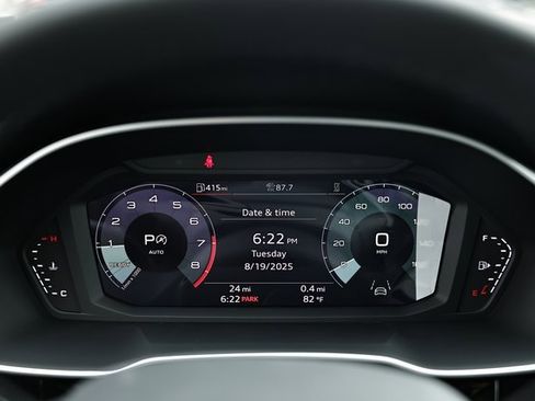 New 2025 Audi Q3 2.0T Premium image 31