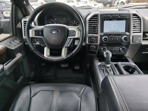 Used 2017 Ford F150 Platinum w/ Equipment Group 701A Luxury AWD/4WD image 12