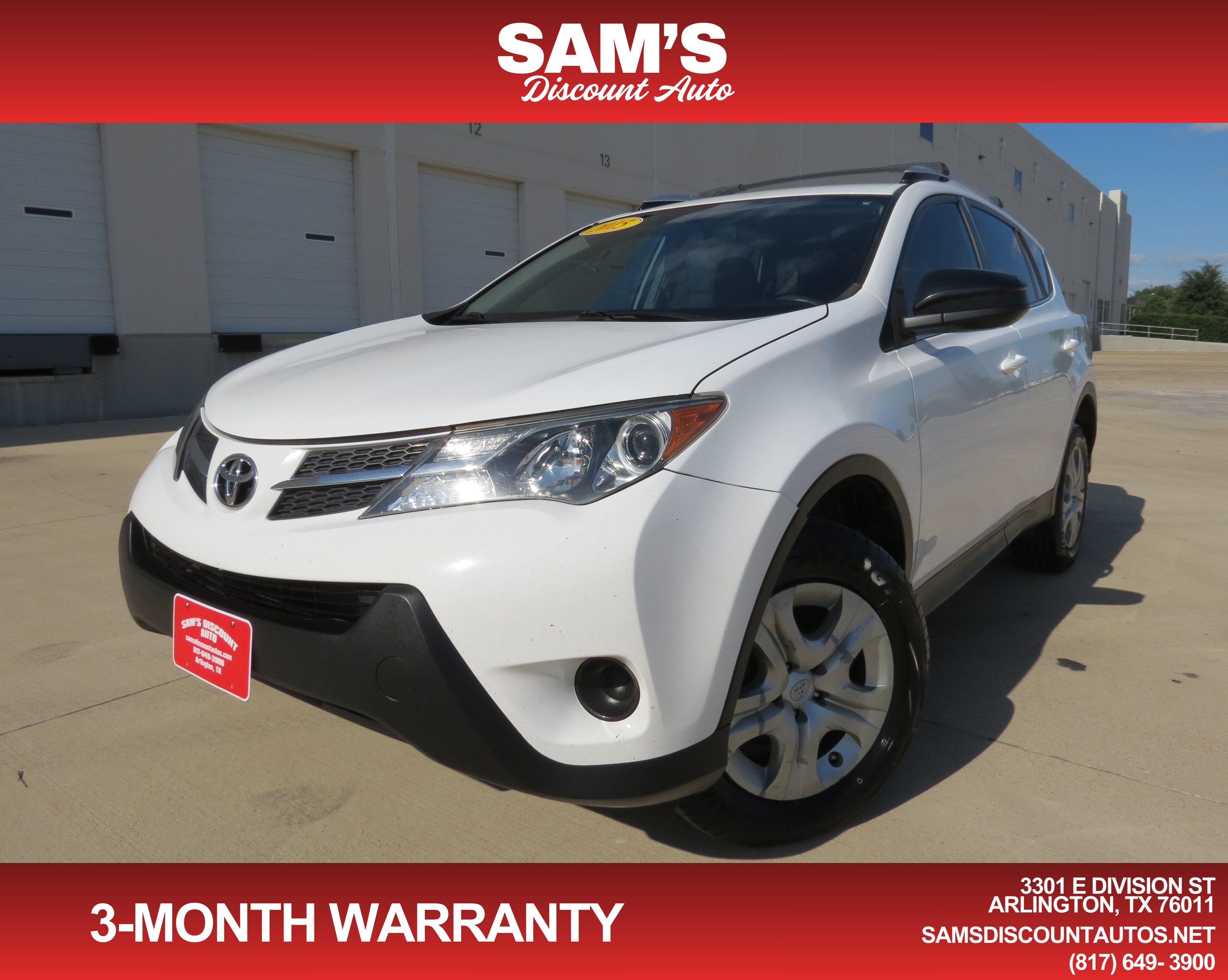 Used 2015 Toyota RAV4 LE FWD image 1