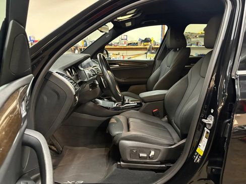 Used 2020 BMW X3 xDrive30i w/ Driving Assistance Package AWD/4WD image 17