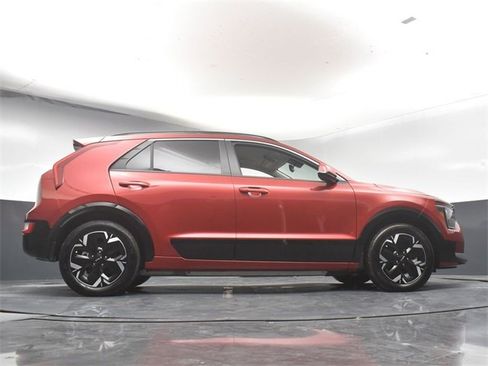 Used 2023 Kia Niro Wind image 38