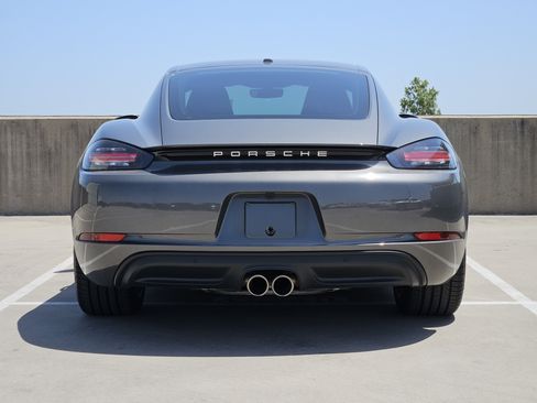 Used 2022 Porsche 718 Cayman S RWD image 7