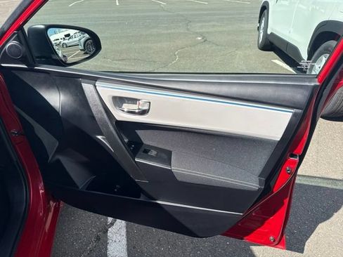 Used 2016 Toyota Corolla LE FWD image 39