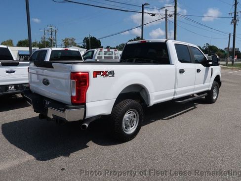 Used 2019 Ford F250 XL w/ Power Equipment Group AWD/4WD image 5