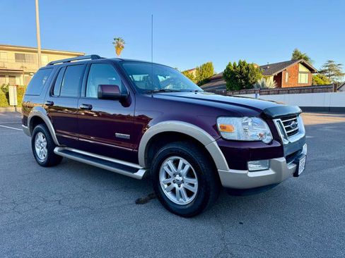 Used 2006 Ford Explorer Eddie Bauer image 10