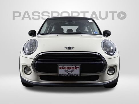Used 2019 MINI Cooper 4-Door Hardtop FWD image 2