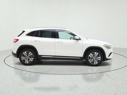 Used 2024 Mercedes-Benz GLA 250 image 4