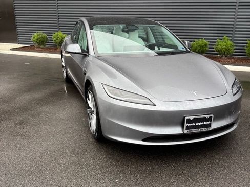 Used 2025 Tesla Model 3 Long Range RWD image 2