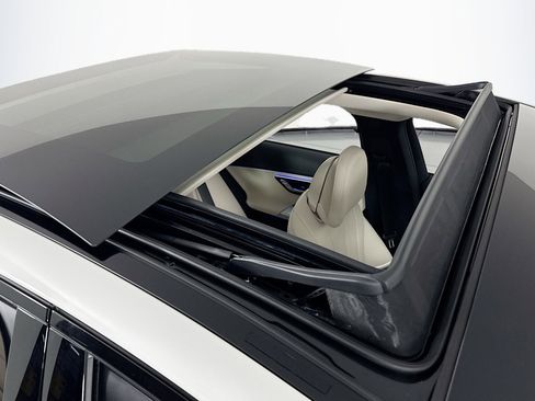 New 2026 Mercedes-Benz E 350 Sedan image 21