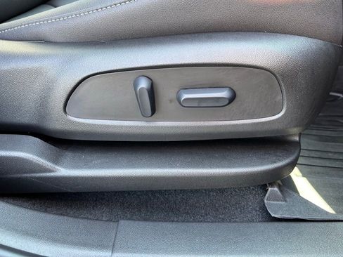 Used 2024 Chevrolet Blazer LT w/ LPO, Floor Liner Package FWD image 24