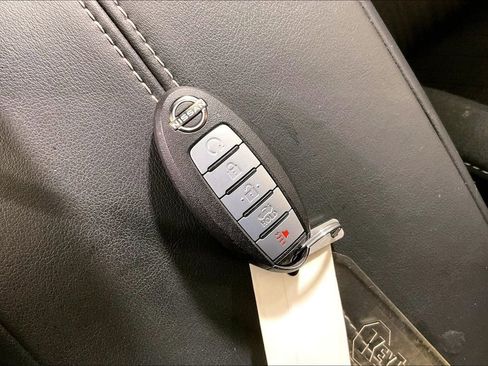 Certified 2025 Nissan Altima 2.5 SV w/ SV Premium Package FWD image 13