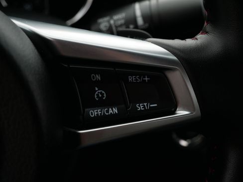 Used 2016 MAZDA MX-5 Miata Club image 25