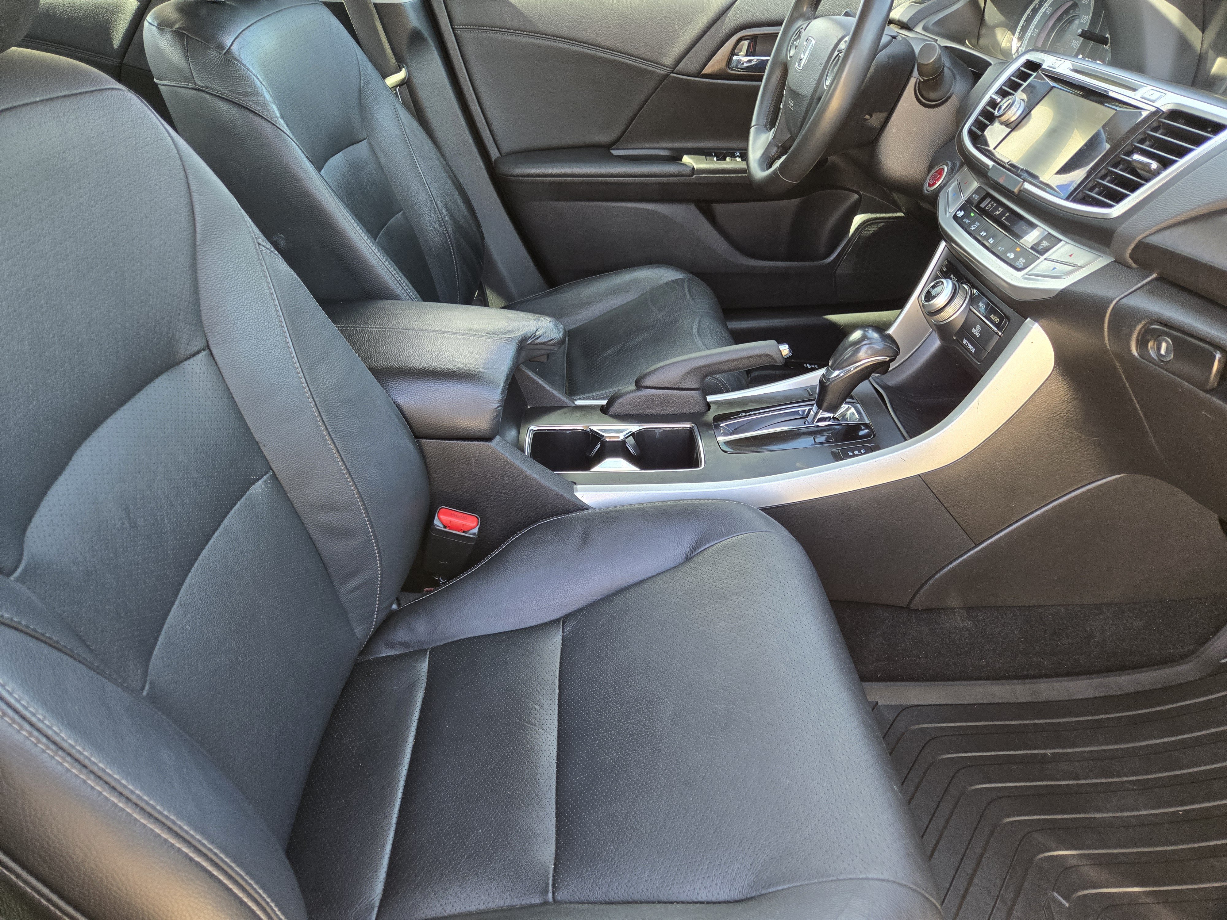 Used 2015 Honda Accord EX-L image 14