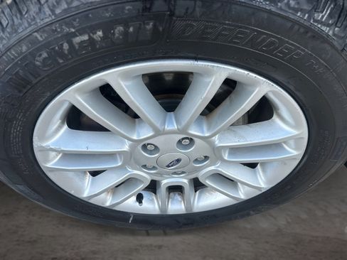 Used 2013 Ford Flex SEL FWD image 18