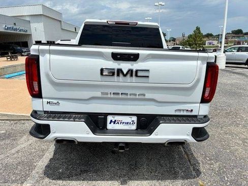 Used 2024 GMC Sierra 1500 AT4 w/ AT4 Premium Package AWD/4WD image 7