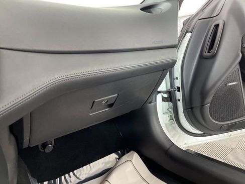 Used 2024 Nissan Z Performance w/ Floor Mat Package image 40