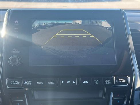 Used 2018 Honda Odyssey EX-L image 18