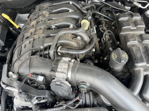 Used 2023 Dodge Durango GT AWD/4WD image 36
