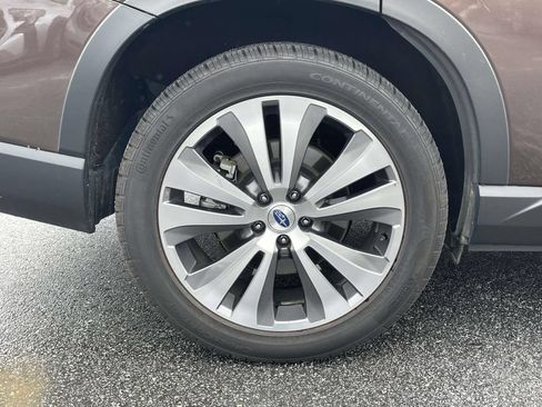 Used 2019 Subaru Ascent Touring w/ Popular Package #3 AWD/4WD image 33