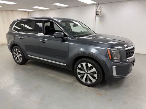 Used 2022 Kia Telluride S FWD image 8
