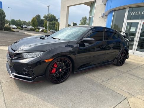 Used 2019 Honda Civic Type R image 12
