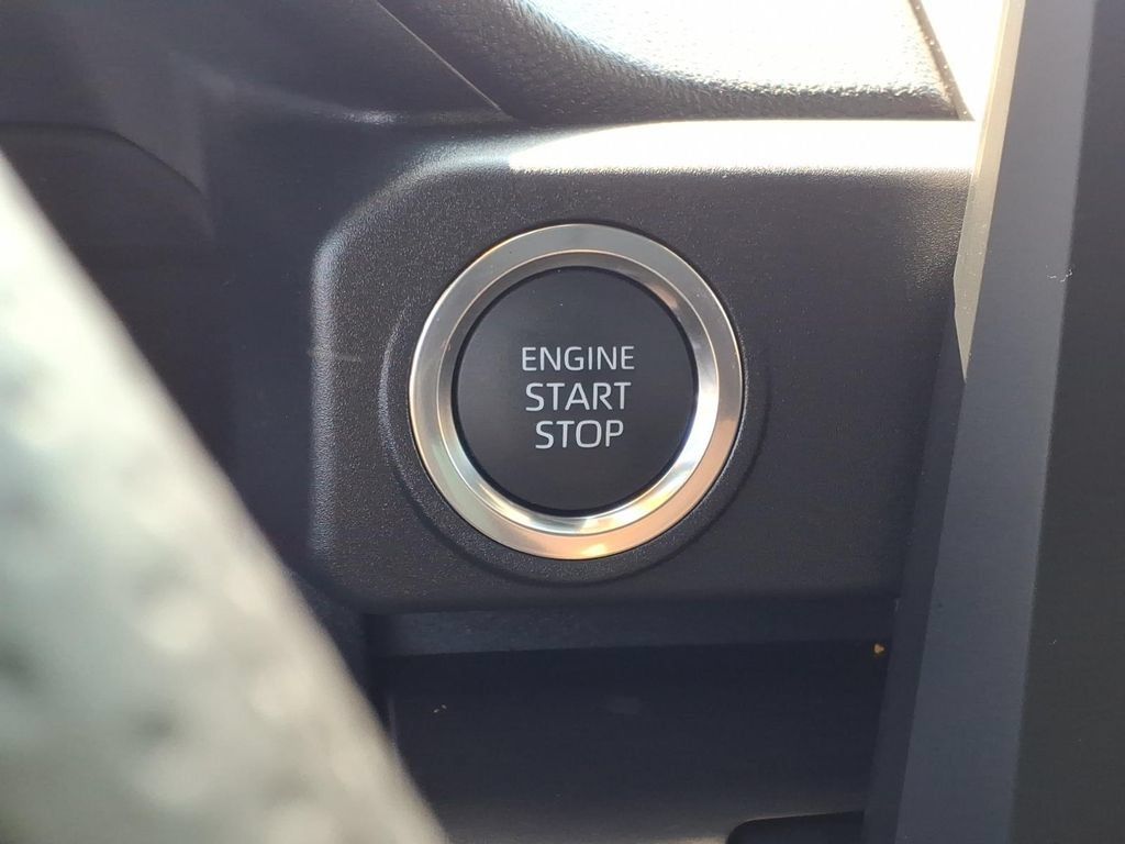 Certified 2026 Toyota 4Runner SR5 RWD image 7