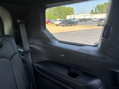 New 2026 Jeep Grand Cherokee L Limited AWD/4WD image 41