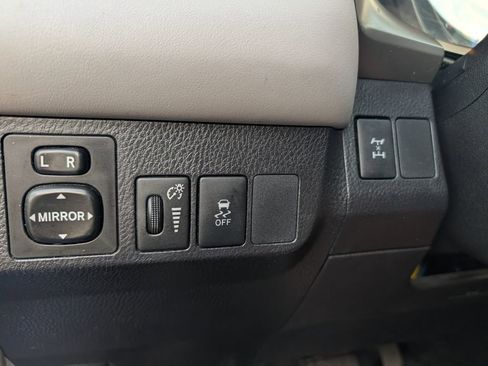 Used 2015 Toyota RAV4 XLE image 14