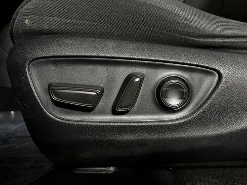 Certified 2022 Toyota RAV4 XLE FWD image 14