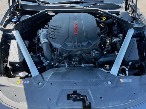 Used 2022 Kia Stinger GT1 RWD image 31