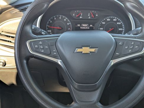 Used 2023 Chevrolet Malibu LT image 23