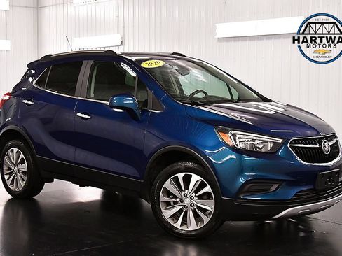 Used 2020 Buick Encore Preferred AWD/4WD image 1