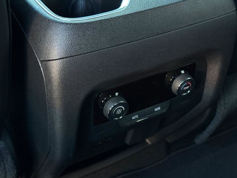 New 2026 Chevrolet Traverse Z71 w/ Enhanced Driving Package image 16