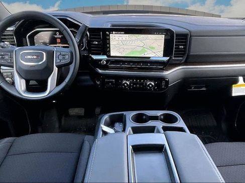 New 2026 GMC Sierra 2500 SLE w/ SLE Value Package; image 6