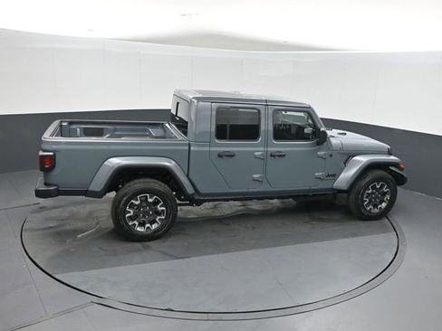 New 2026 Jeep Gladiator Sport AWD/4WD image 28